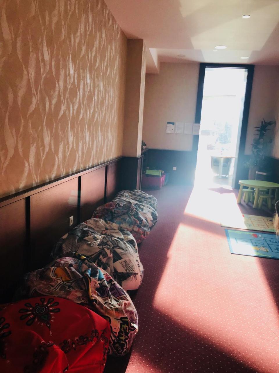 Hotel Lesana Stara Lesna Bagian luar foto