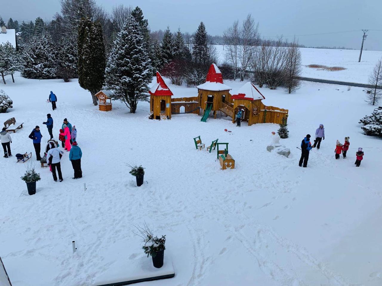 Hotel Lesana Stara Lesna Bagian luar foto